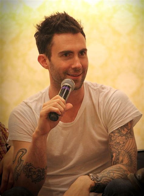 adam levine wikipedia